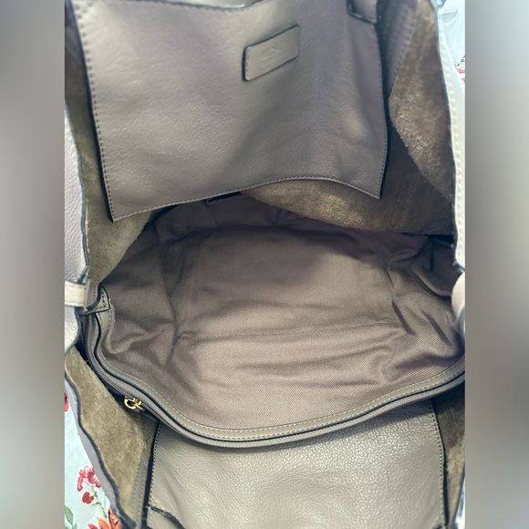 🎉SOLD🎉Michael Kors Ashbury Leather Large Shoulder Bag - Bone color - Picture 2 of 4